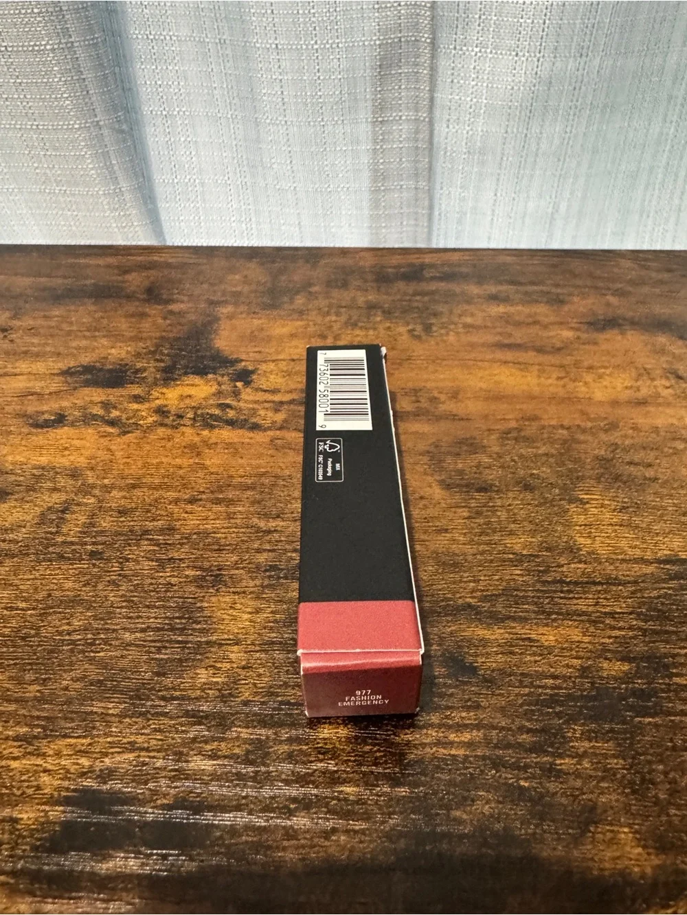 MAC Powder Kiss Liquid Lipcolour Fashion Emergency 977 NIB